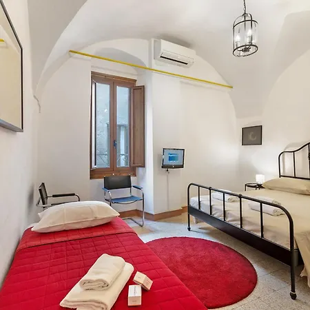 Casa Veronica - Happy