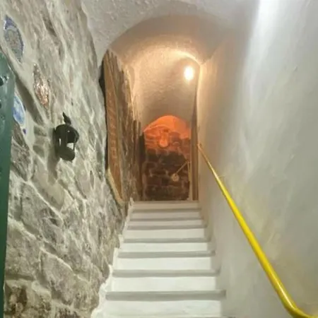 Casa Veronica - Happy * Sanremo